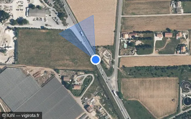 Vue satellite de l'emplacement du radar tourelle à La Fare-les-Oliviers sur Route Departementale 113 / D 113