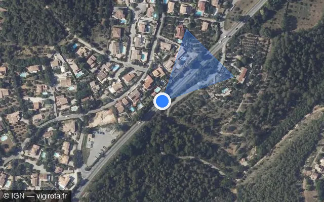 Vue satellite de l'emplacement du radar tourelle à Trans-en-Provence sur D 555