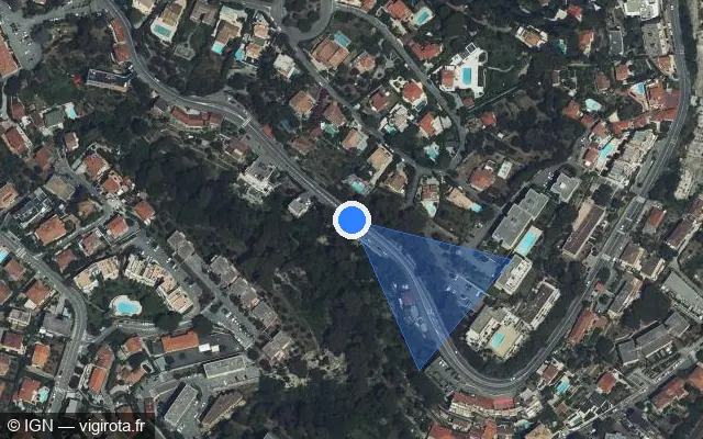 Vue satellite de l'emplacement du radar tourelle à Roquebrune-Cap-Martin sur Avenue de Verdun / D 6007