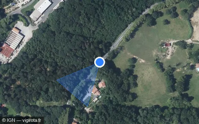 Vue satellite de l'emplacement du radar tourelle à Hendaye sur Route de Béhobie / D 810