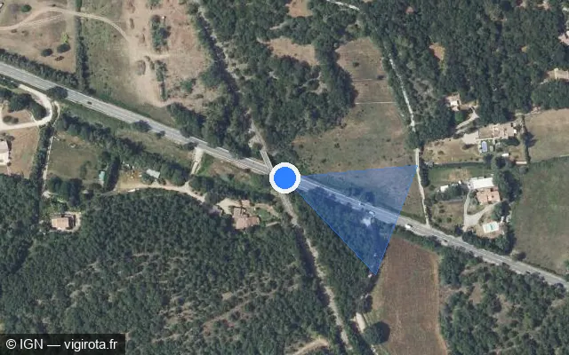 Vue satellite de l'emplacement du radar tourelle à Tourves sur D N7