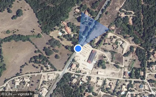 Vue satellite de l'emplacement du radar tourelle à Figari sur Strada di Portivechju / D 859