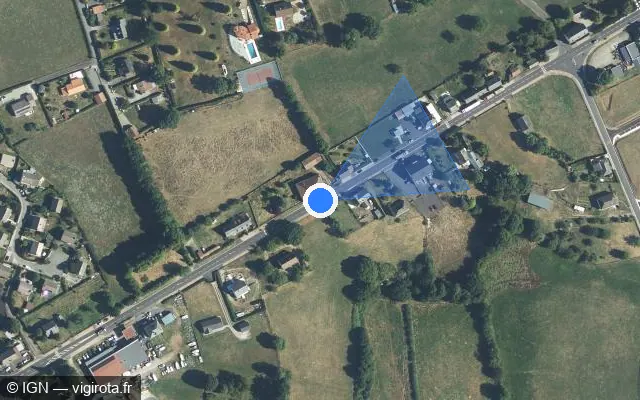 Vue satellite de l'emplacement du radar tourelle à Lanobre sur Rue du Péage / D 922
