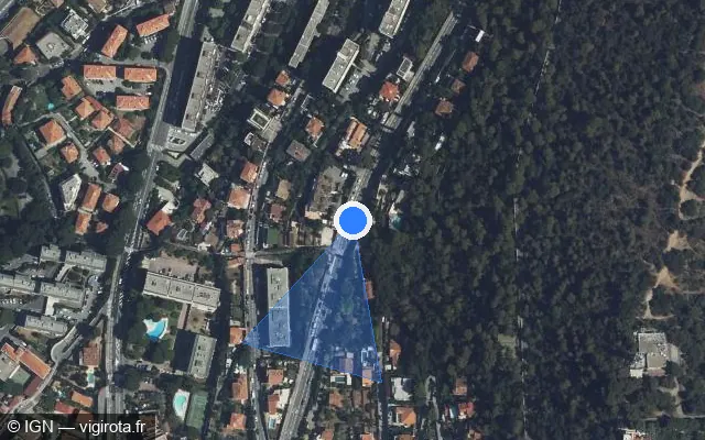 Vue satellite de l'emplacement du radar tourelle à Villefranche-sur-Mer sur Corniche André de Joly / M 6007
