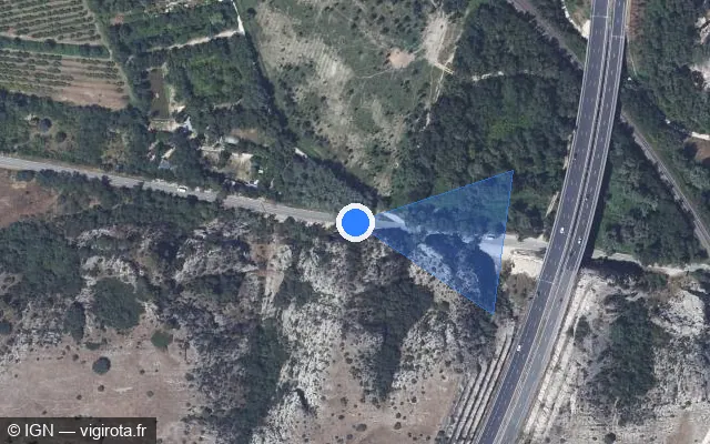 Vue satellite de l'emplacement du radar tourelle à Roquemaure sur D 980