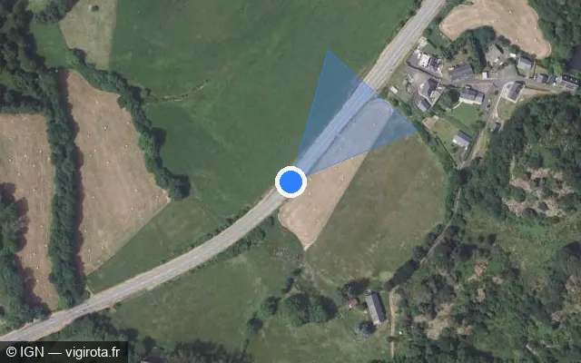 Vue satellite de l'emplacement du radar tourelle à Saint-Sauves-d'Auvergne sur Route de Tauves / D 922
