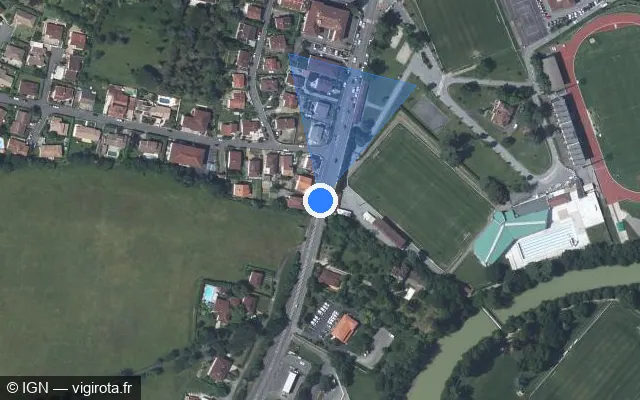 Vue satellite de l'emplacement du radar tourelle à Pavie sur Avenue des Pyrénées / D 1021