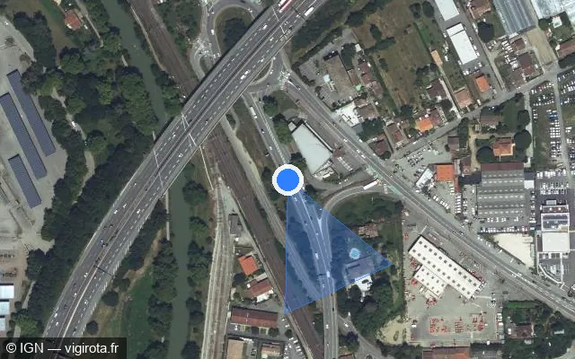 Vue satellite de l'emplacement du radar urbain à Aucamville sur Avenue des États-Unis / M 820