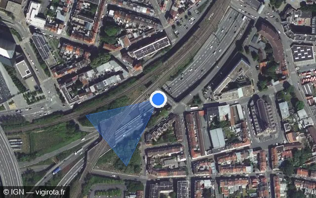 Vue satellite de l'emplacement du radar fixe à Mons-en-Barœul sur N 356 / Voie Rapide Urbaine