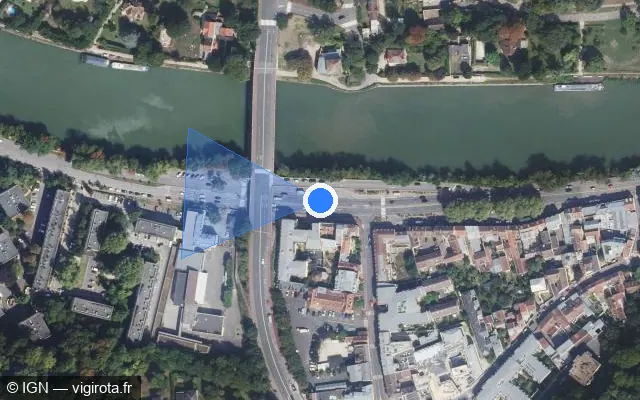 Vue satellite de l'emplacement du radar fixe à Bougival sur Quai Boissy d'Anglas / D 113