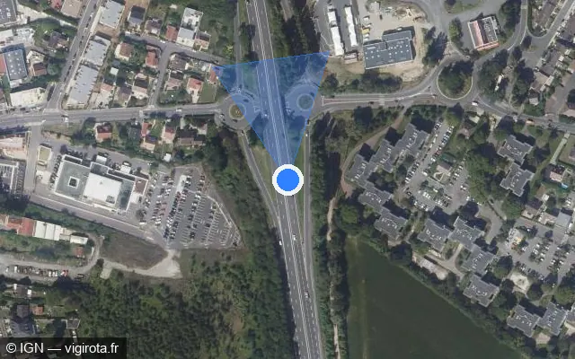 Vue satellite de l'emplacement du radar fixe à Ézanville sur D 301