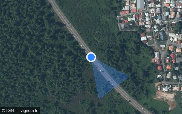 Vue satellite de l'emplacement du radar fixe à Cayenne sur N 1