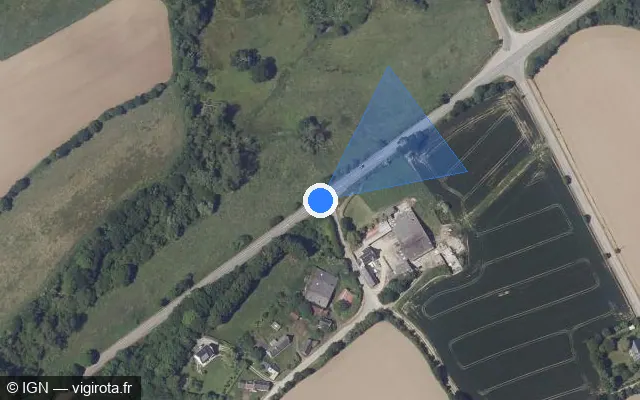 Vue satellite de l'emplacement du radar fixe à Garlan sur D 786