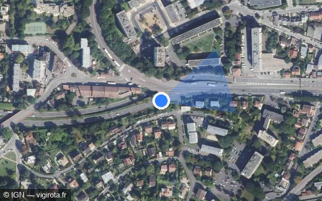 Vue satellite de l'emplacement du radar fixe à Le Pecq sur N 13