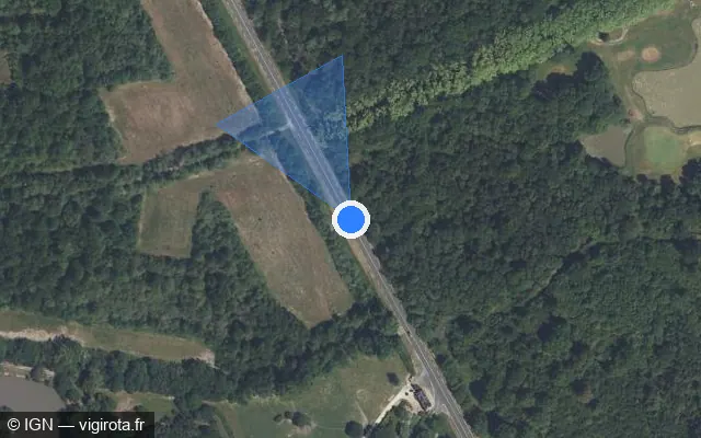 Vue satellite de l'emplacement du radar fixe à La Ferté-Saint-Aubin sur Route de Lamotte Beuvron / D 2020