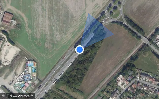 Vue satellite de l'emplacement du radar fixe à Les Essarts-le-Roi sur N 10