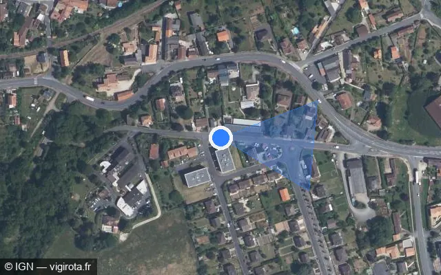 Vue satellite de l'emplacement du radar fixe à Lussac-les-Châteaux sur Ancien Chemin Impérial