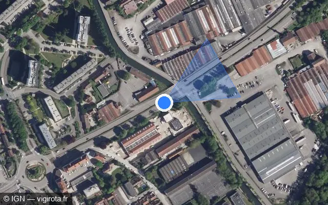 Vue satellite de l'emplacement du radar de feu rouge à Troyes sur Boulevard Georges Pompidou