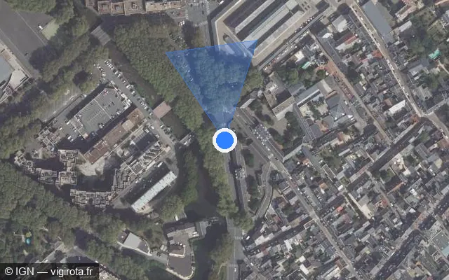 Vue satellite de l'emplacement du radar de feu rouge à Bourges sur Place de Juranville