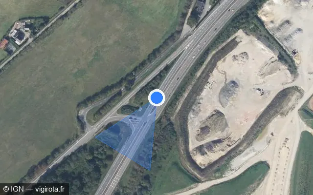 Vue satellite de l'emplacement du radar de feu rouge à Vezin-le-Coquet sur N 24