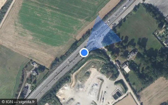 Vue satellite de l'emplacement du radar de feu rouge à Vezin-le-Coquet sur Route de Lorient / N 24