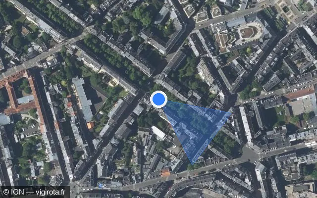 Vue satellite de l'emplacement du radar de feu rouge à Nantes sur Boulevard Gabriel Guist'Hau