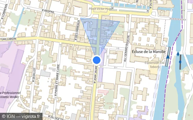 Vue plan de l'emplacement du radar de feu rouge à Montargis sur Rue Jean Jaurès / D 2107