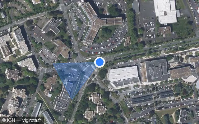 Vue satellite de l'emplacement du radar de feu rouge à Sainte-Gemmes-sur-Loire sur Boulevard Albert Blanchoin