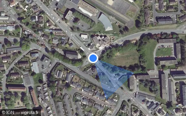 Vue satellite de l'emplacement du radar de feu rouge à Saint-Lô sur Avenue Maréchal de Lattre de Tassigny / D 974