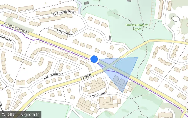 Vue plan de l'emplacement du radar de feu rouge à Cherbourg-en-Cotentin sur Avenue Jacques Prévert