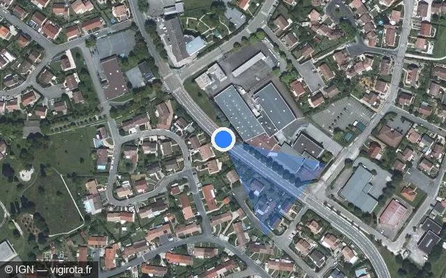 Vue satellite de l'emplacement du radar de feu rouge à Chaumont sur Boulevard du Maréchal Juin