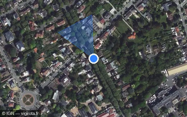 Vue satellite de l'emplacement du radar de feu rouge à Lambersart sur Avenue de l'Hippodrome / M 751