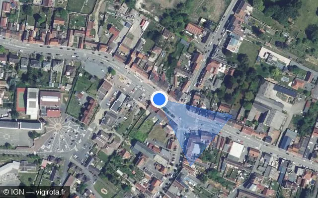 Vue satellite de l'emplacement du radar de feu rouge à Abscon sur Place du Général de Gaulle / D 645