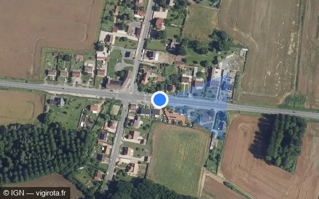 Vue satellite de l'emplacement du radar de feu rouge à Couloisy sur Rue de Reims / N 31 / E 46