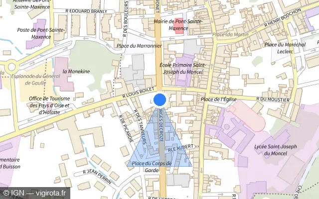 Vue plan de l'emplacement du radar de feu rouge à Pont-Sainte-Maxence sur Rue Georges Decroze / D 1017