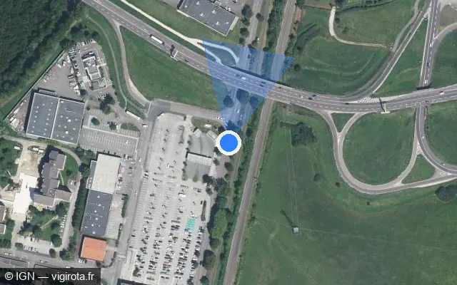 Vue satellite de l'emplacement du radar de feu rouge à Vesoul sur Boulevard Kennedy