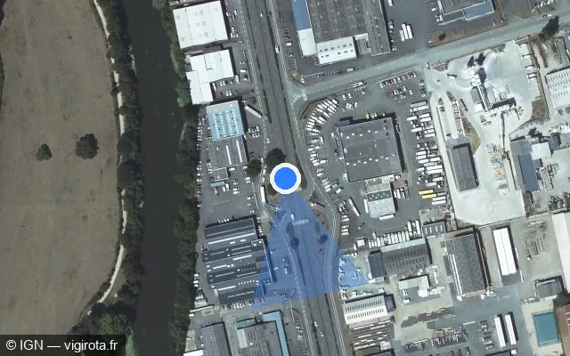 Vue satellite de l'emplacement du radar de feu rouge à Allonnes sur Boulevard Pierre Lefaucheux