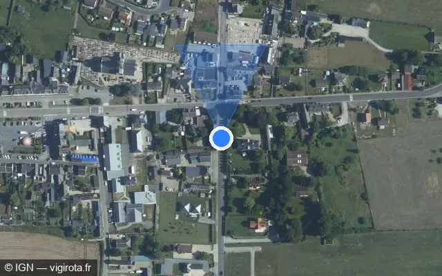 Vue satellite de l'emplacement du radar de feu rouge à Saint-Laurent-en-Caux sur Route de Rouen / D 142