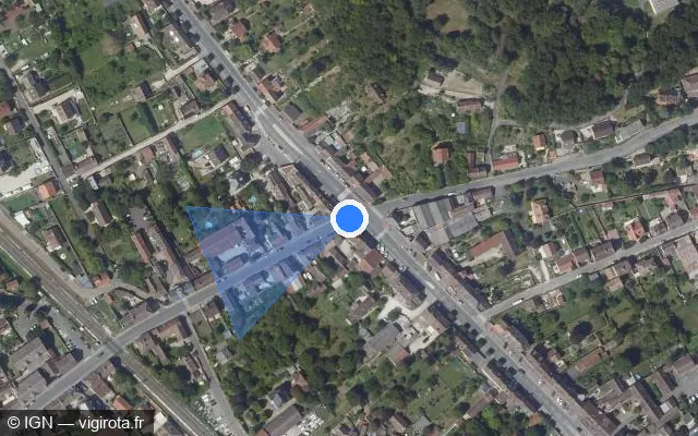 Vue satellite de l'emplacement du radar de feu rouge à Souppes-sur-Loing sur Rue du 21 Août / D 207a