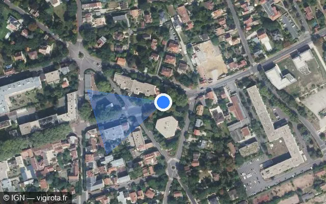 Vue satellite de l'emplacement du radar de feu rouge à Chatou sur Route de Montesson / D 311