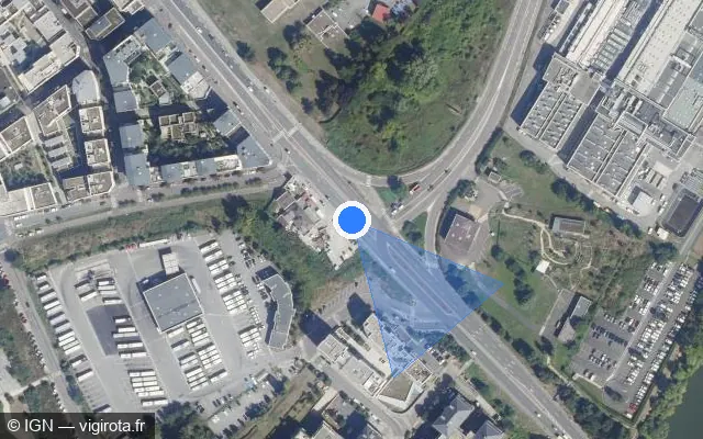 Vue satellite de l'emplacement du radar de feu rouge à Carrières-sous-Poissy sur Avenue de l'Europe / D 190
