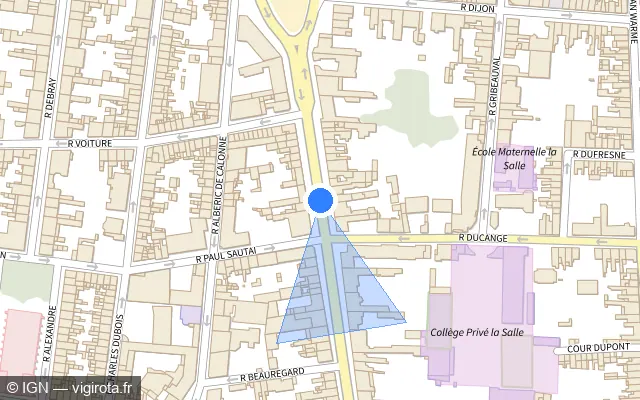 Vue plan de l'emplacement du radar de feu rouge à Amiens sur Rue Saint-Fuscien / D 7