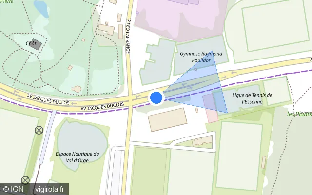 Vue plan de l'emplacement du radar de feu rouge à Sainte-Geneviève-des-Bois sur Avenue Jacques Duclos / D 296