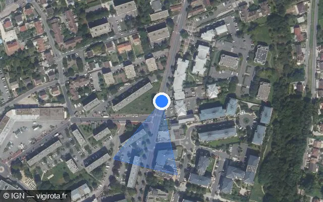 Vue satellite de l'emplacement du radar de feu rouge à Corbeil-Essonnes sur Boulevard Henri Dunant / N 191