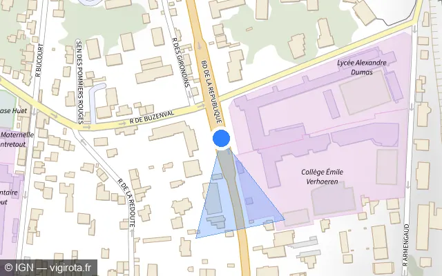 Vue plan de l'emplacement du radar de feu rouge à Saint-Cloud sur Boulevard de la République / D 985