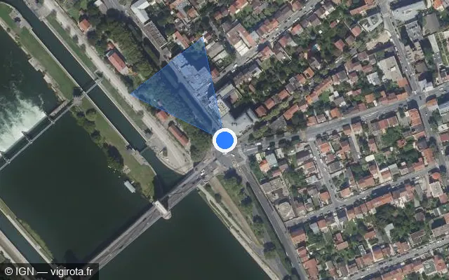 Vue satellite de l'emplacement du radar de feu rouge à Alfortville sur Quai Blanqui / D 138