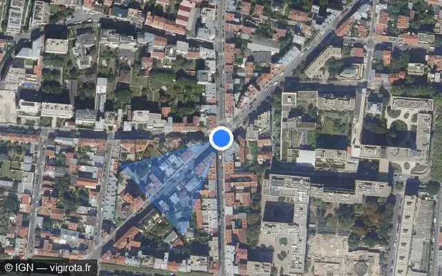 Vue satellite de l'emplacement du radar de feu rouge à Vincennes sur Avenue de la République / D 220