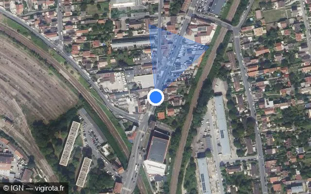 Vue satellite de l'emplacement du radar de feu rouge à Argenteuil sur Boulevard Jean Allemane / D 909