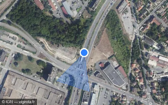 Vue satellite de l'emplacement du radar de feu rouge à Éragny-sur-Oise sur Boulevard Jacques Duclos / N 184