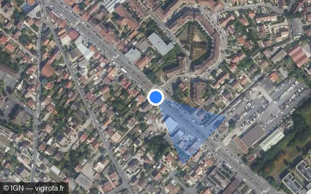 Vue satellite de l'emplacement du radar de feu rouge à Saint-Ouen-l'Aumône sur Rue de Paris / D 14